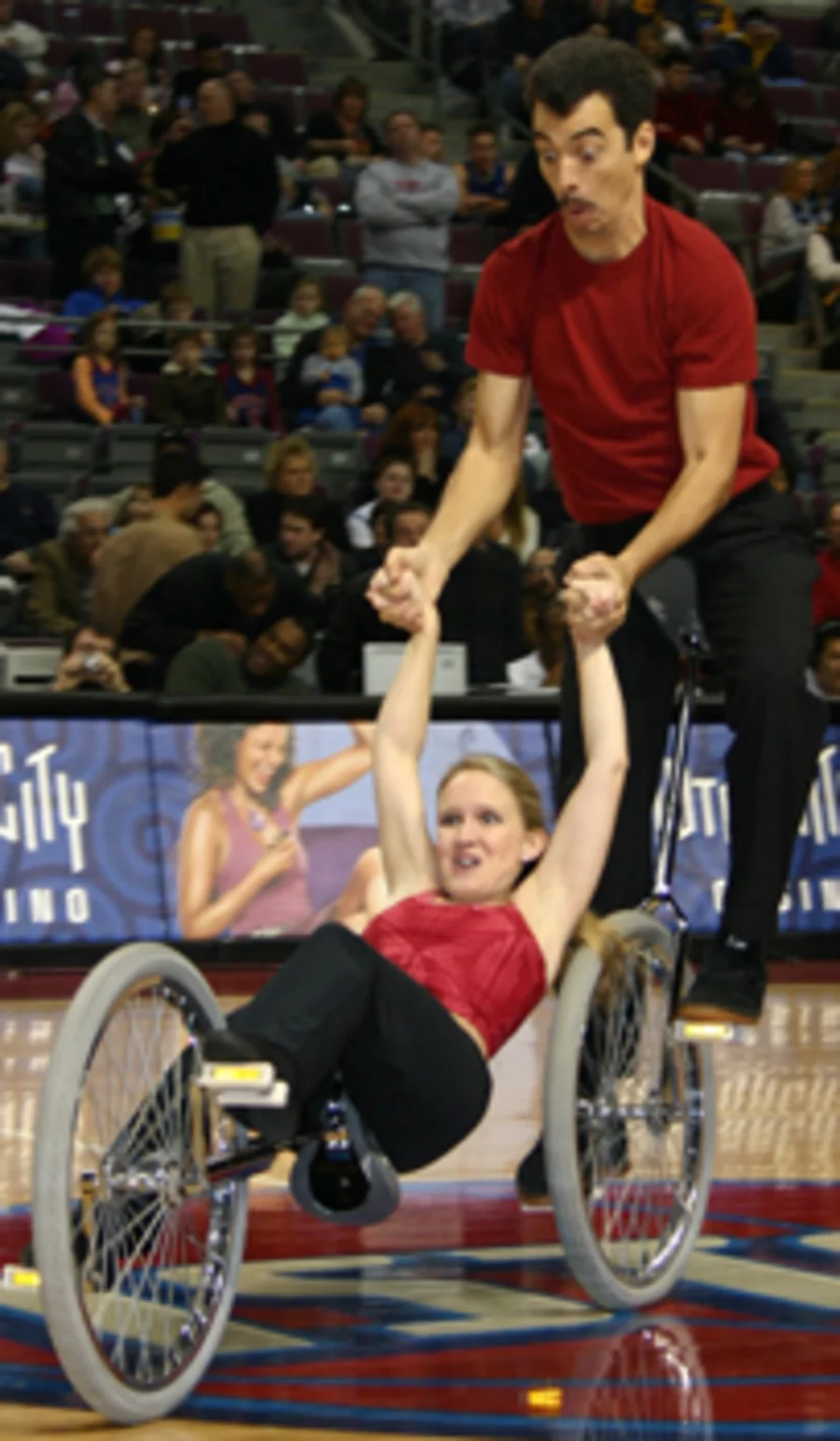 Partner balance pose